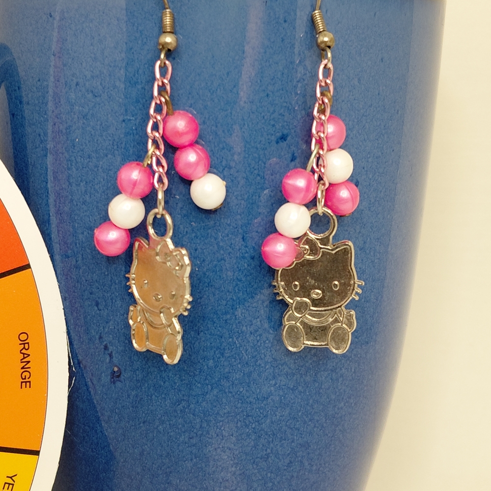 Hello Kitty Pink and White Bead Drop Earrings - Picture 3 of 7